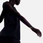 watch-series-3-walking-wristshot