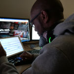 Utilisateur de tablette